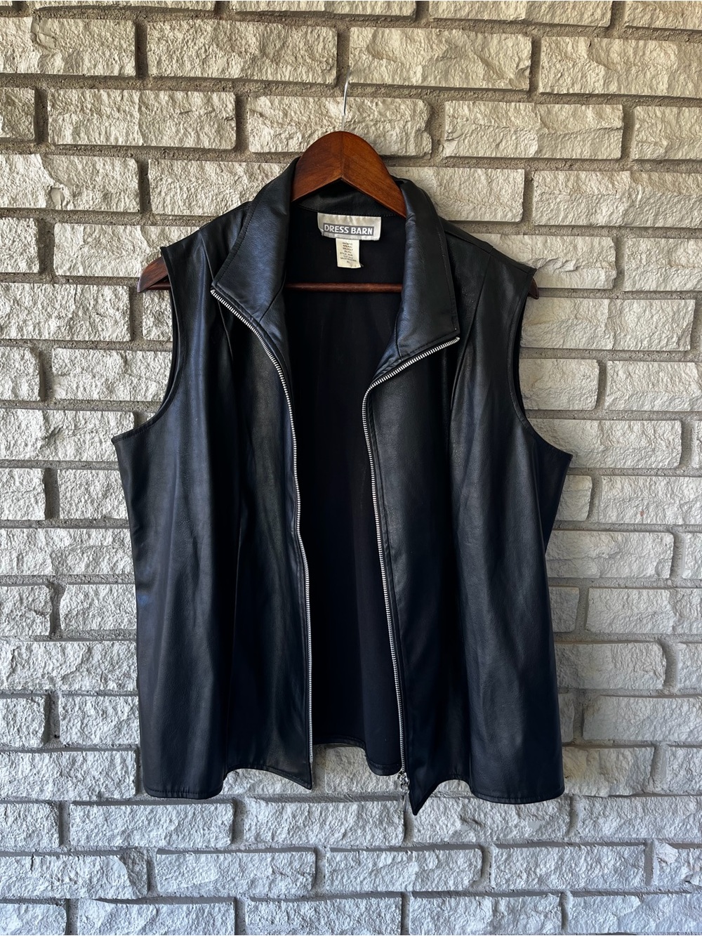 VTG 90’s Dress Barn Black Faux Leather Moto Zipper Vest Size XL